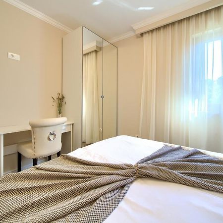 Luxury Apartments Villa Stina Pinezići 外观 照片