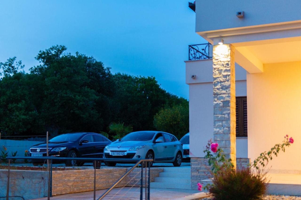 Luxury Apartments Villa Stina Pinezići 外观 照片