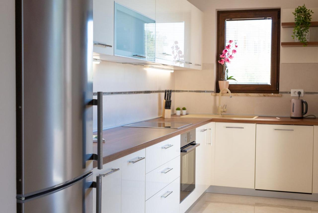 Luxury Apartments Villa Stina Pinezići 外观 照片