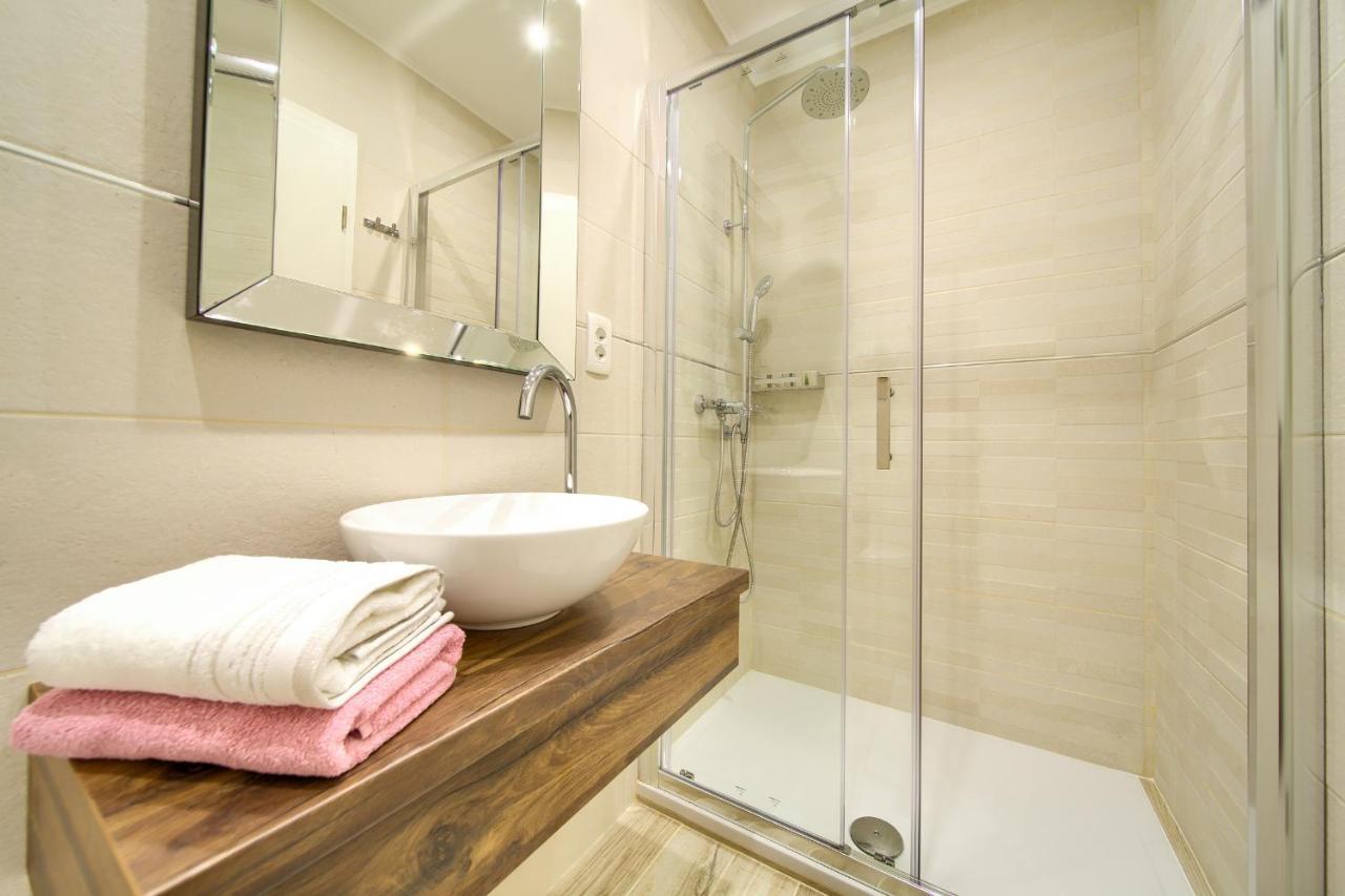 Luxury Apartments Villa Stina Pinezići 外观 照片
