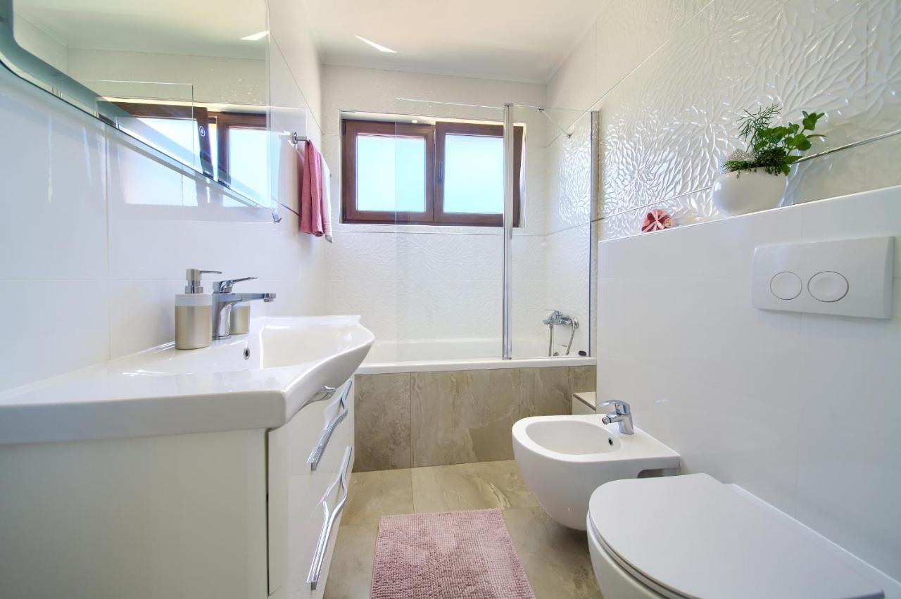 Luxury Apartments Villa Stina Pinezići 外观 照片